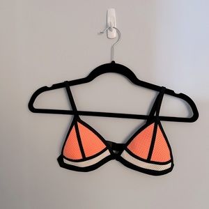 Triangl Bikini
